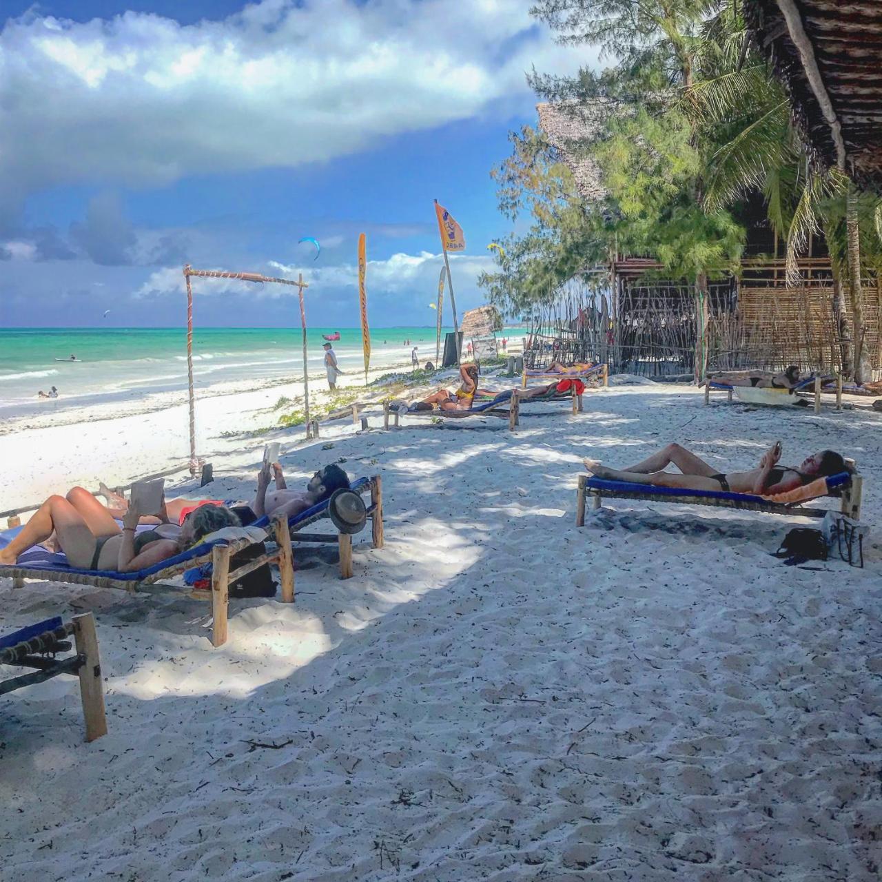 A Pousada Drifters Zanzibar Paje Exterior foto